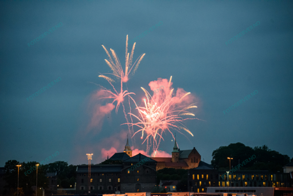 Photo – fyrverkeri – kveld – oslo – akershus_festning – 3485